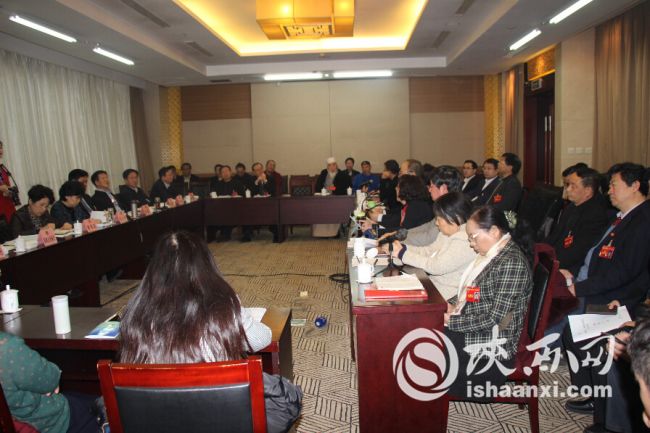 娄勤俭在全省治污降霾工作会议上强调 科学施策突出重点 铁腕推进治污降霾